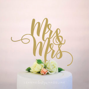 14 Word Cake Topper Ideas for your Wedding Cake - Love & Lavender