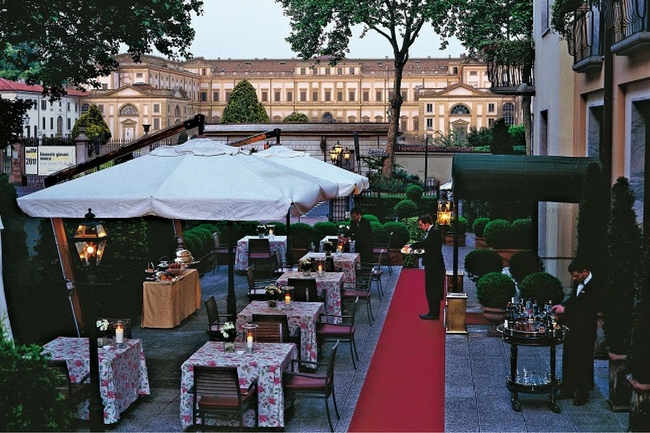 Hotel de la Ville Review – Magnificent Monza Wedding Venue