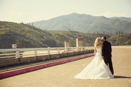 Outdoor Wedding at Shasta Dam in Redding, CA