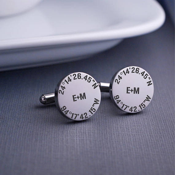 cute wedding gifts for bride and groom