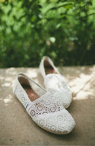 lace toms wedding shoes