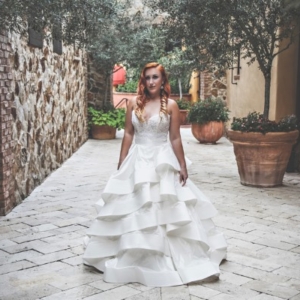 redhead model at Bella Collina