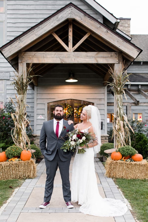 newlyweds-portrait-front-venue-hilton-garden-inn