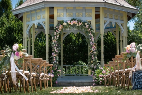 Winery Wedding on South Bass Island