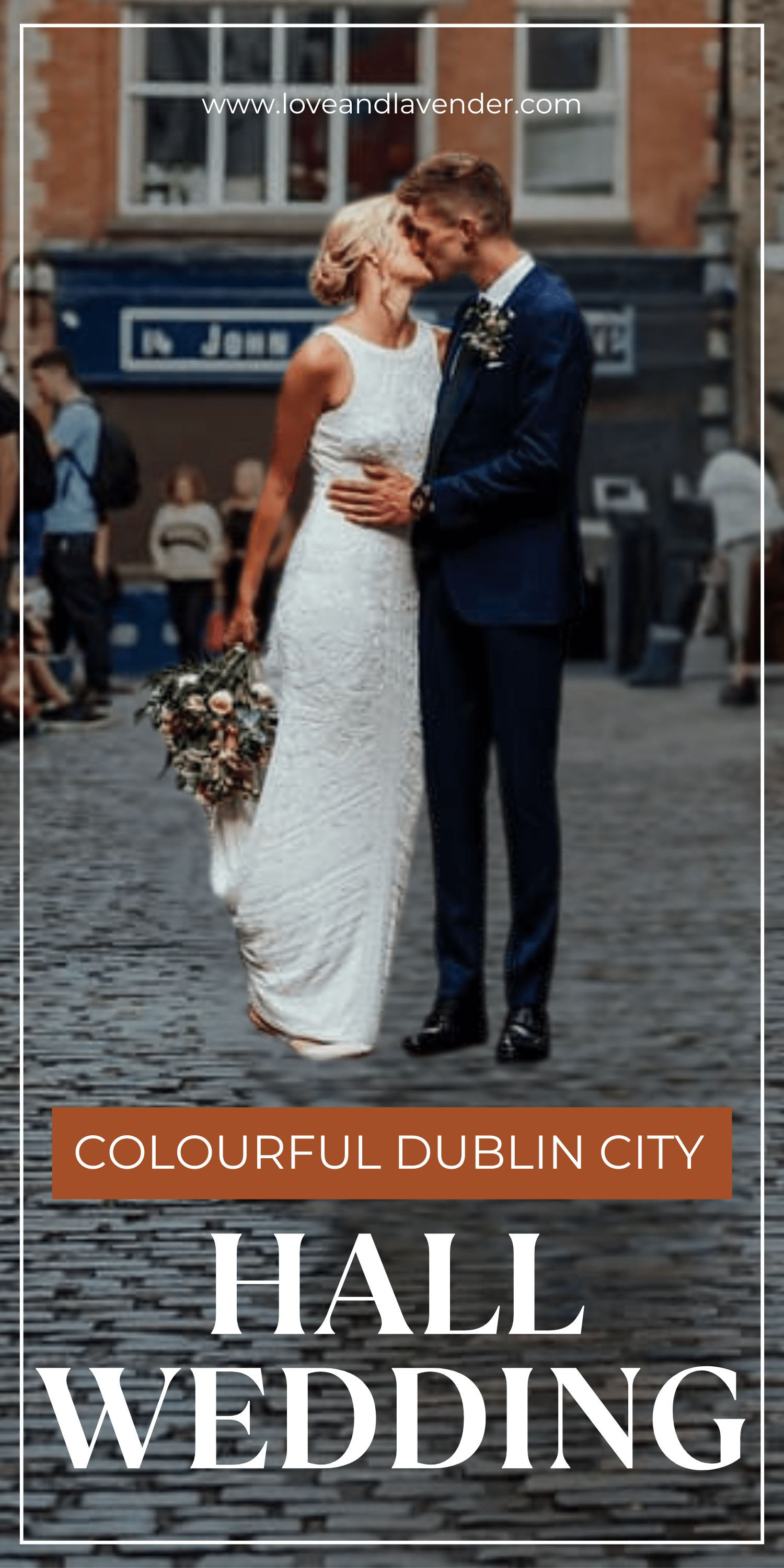 Colourful Dublin City Hall Wedding