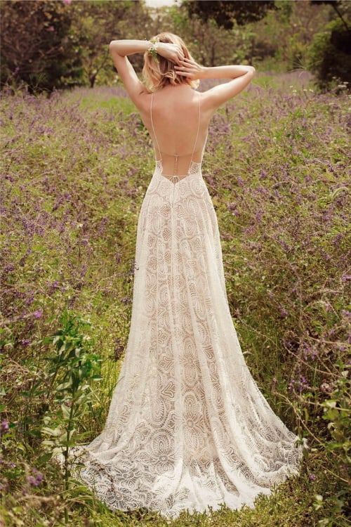 5 Art Deco Wedding Dresses with Gatsby Glamour - Love & Lavender