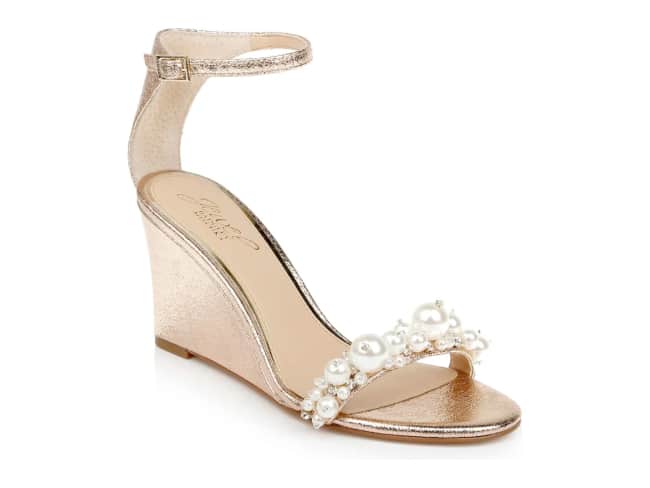 Badgley Mischka Bridal Shoes: Bravado Down the Wedding Aisle