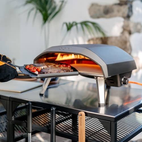 Best Gifts for Men: Outdoor Pizza Oven for the Ultimate Experience

