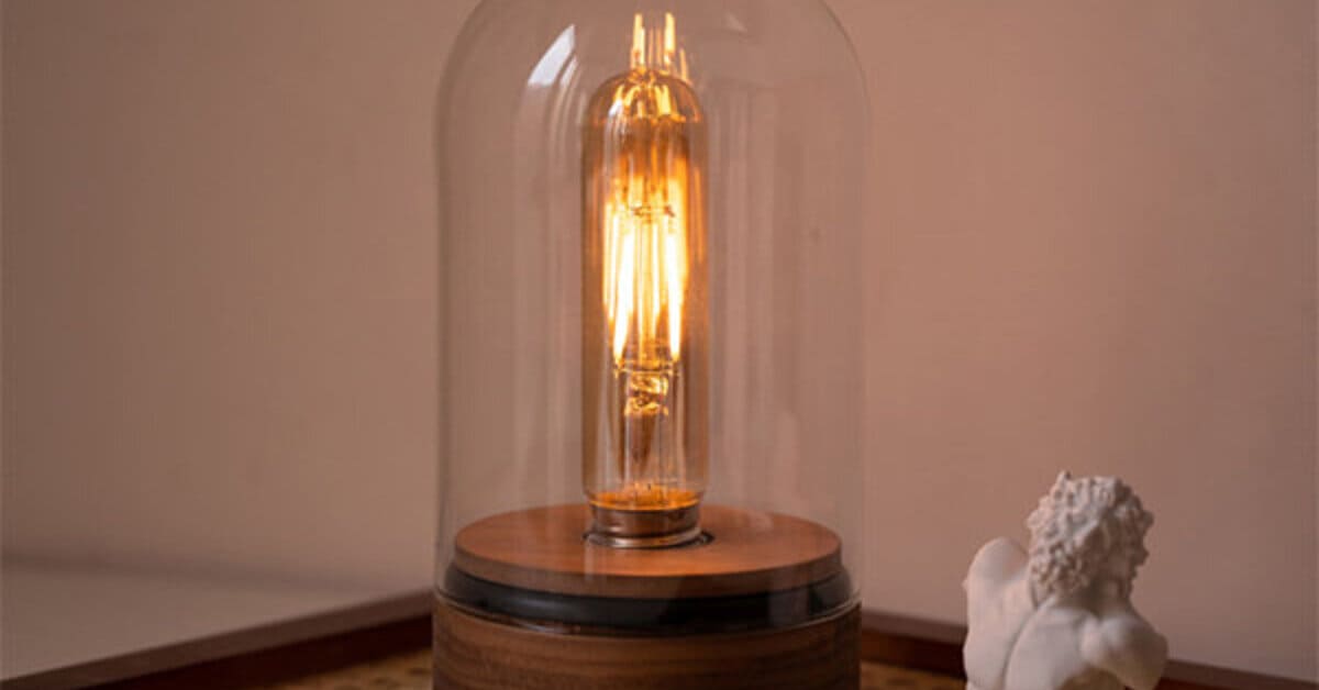 Contemporary Crystal Lamp