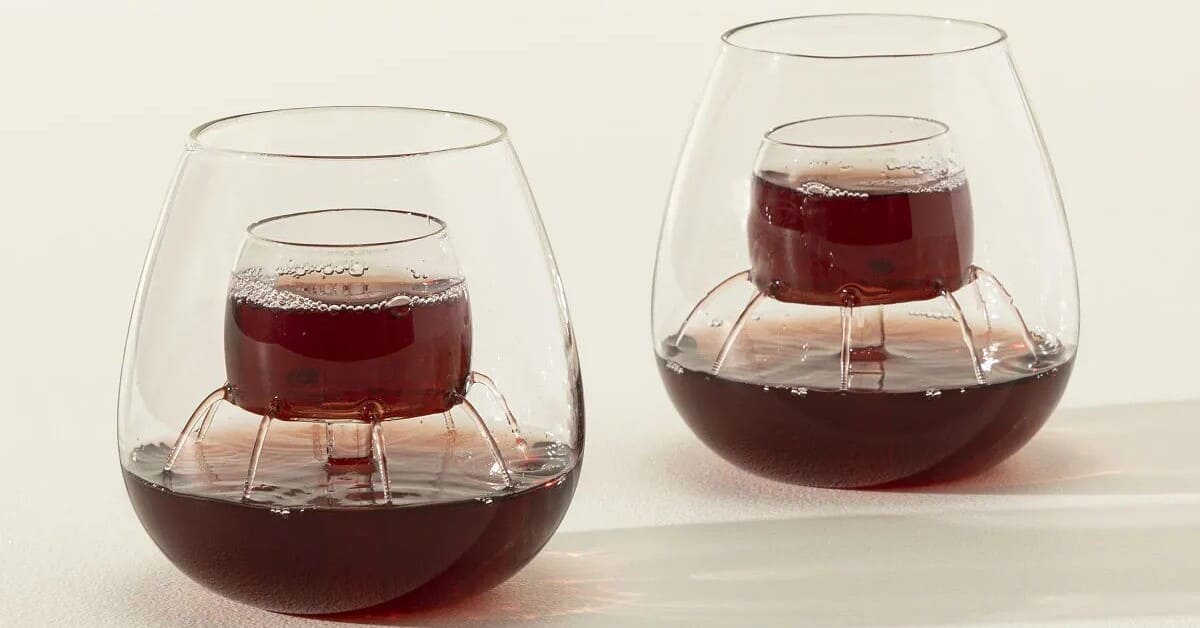 Aerating Wine Glasses