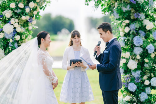 The Paris Officiant